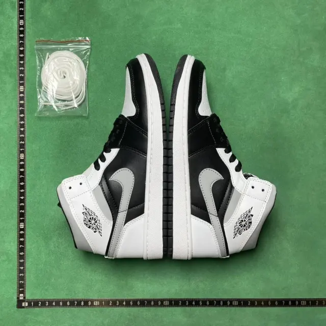 Nike Air Jordan 1 Black White high-top sneakers